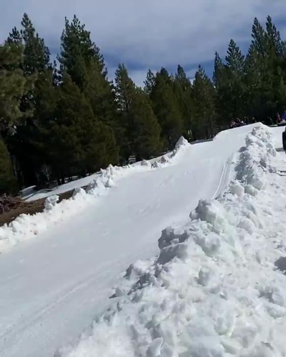 Social media post by bay_explorer