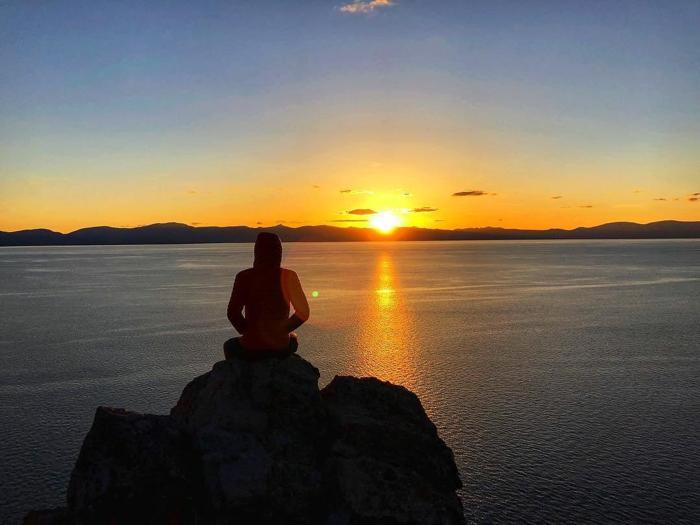 Social media post by adrianangel00