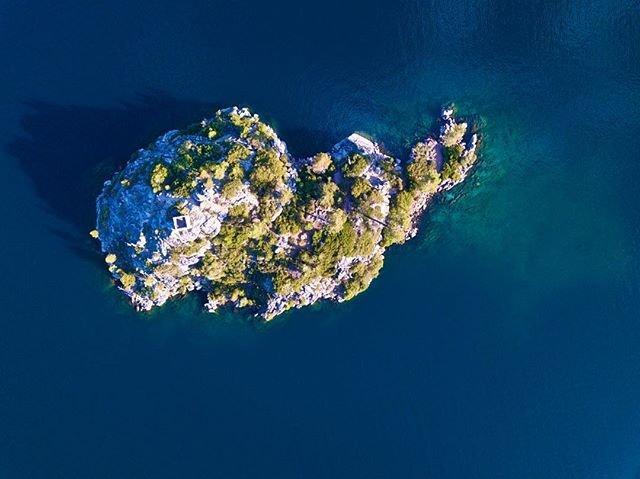 Social media post by timsen_travels