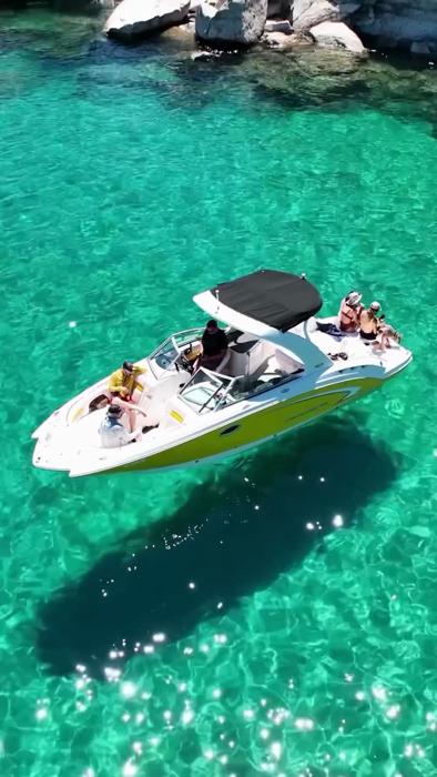 Social media post by goldennugget.lt