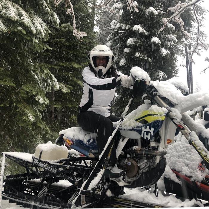 Social media post by theseabreacher