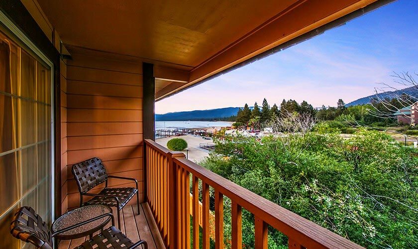 Tahoe Beach & Ski Club